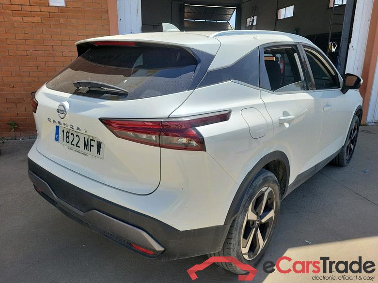 NISSAN QASHQAI DIG-T N-Connecta 140 CV #2