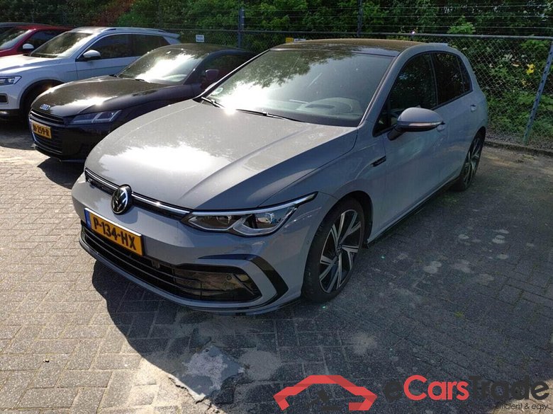 VOLKSWAGEN GOLF 1.5 TSI R-Line Business+