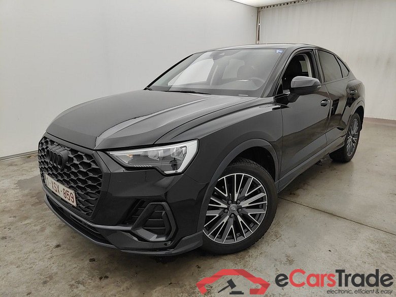 Audi Q3 Sportback 35 TFSI S tronic 5d