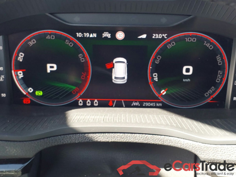 SKODA Karoq 1.5 TSI 110kW 150cv DSG AutomÃ¡tico Sportline #4