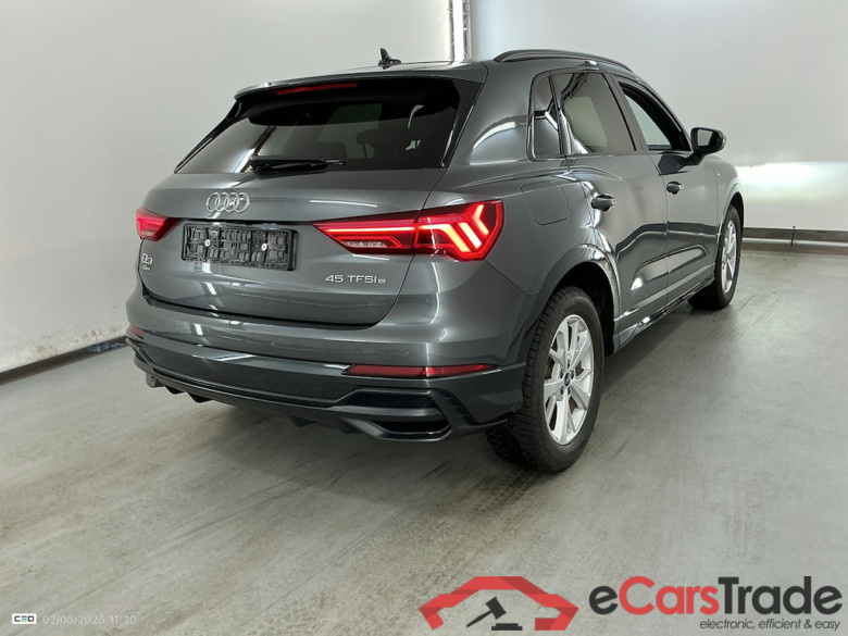 AUDI Q3 1.4 45 TFSI E S TRONIC S LINE #4