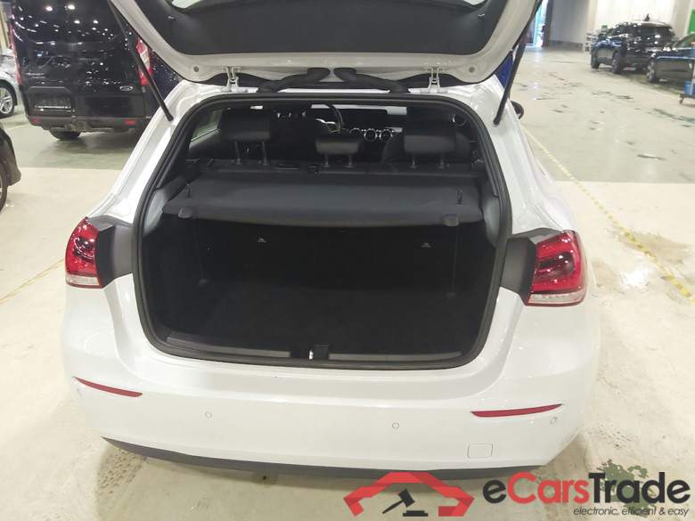 MERCEDES-BENZ A-CLASS 1.3 A 180 BUSINESS SOLUTION #3