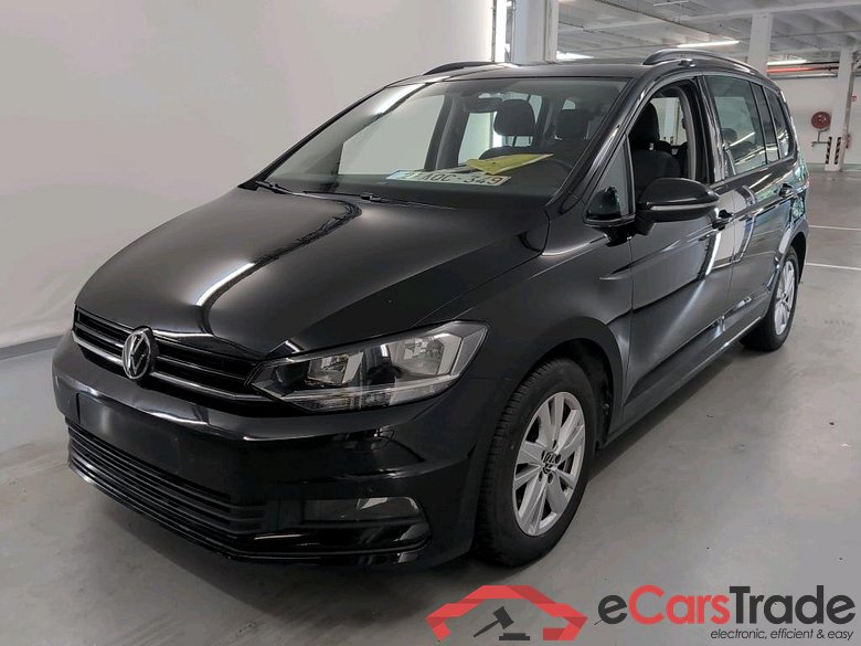 VOLKSWAGEN TOURAN 1.5 TSI TRENDLINE DSG