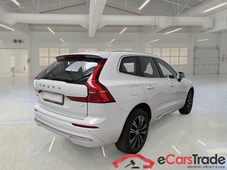 VOLVO XC60 / 2021 / 5P / SUV T6 PLUG-IN AWD AUTO RECHARGE INS. EXP #2