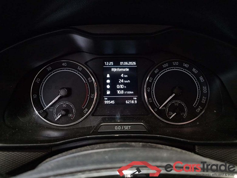 SKODA Scala 1.0 TSI Ambition DSG #5