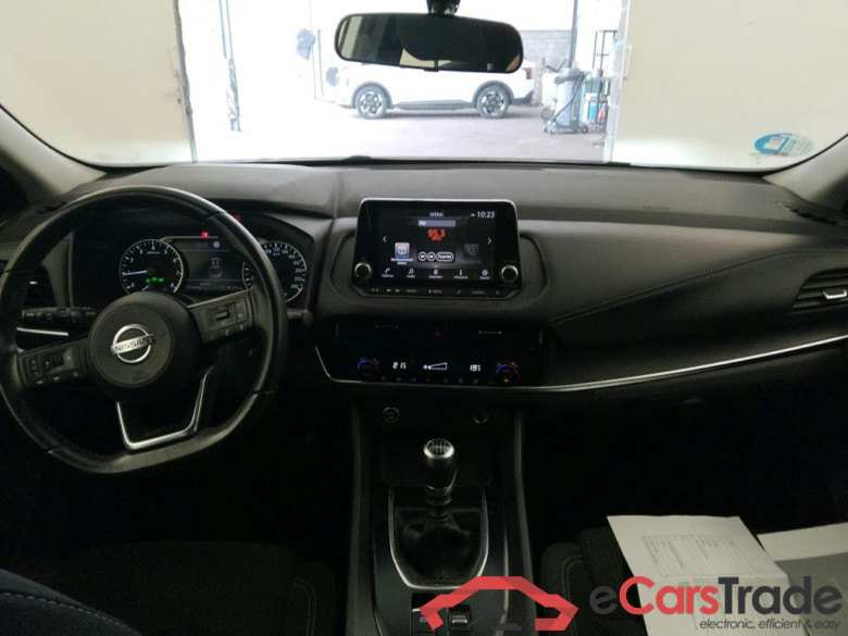 NISSAN QASHQAI / 2021 / 5P / todoterreno DIG-T 103kW (140CV) mHEV 4x2 Acenta #3