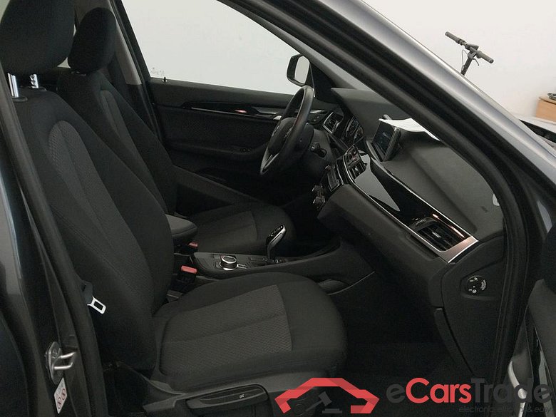 BMW X1 / 2019 / 5P / todoterreno sDrive18dA Corporate #6