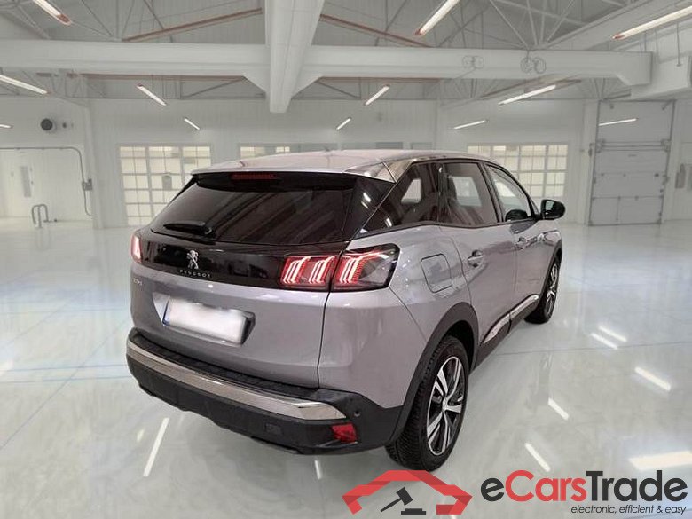 PEUGEOT 3008 / 2020 / 5P / SUV BLUEHDI 130 SeS ALLURE #2