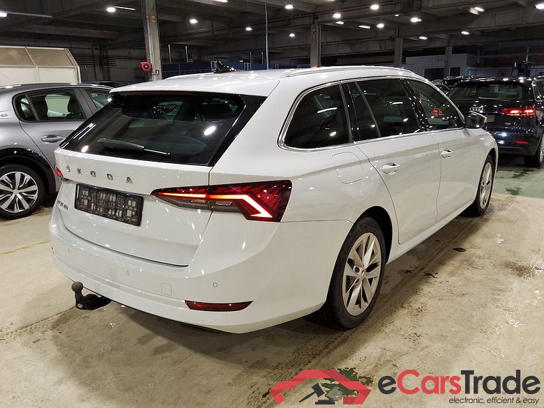 SKODA OCTAVIA COMBI 2.0 CRTDI 85KW CLEVER+ #4