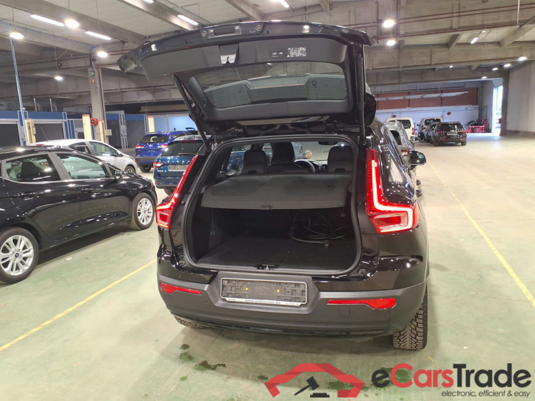 VOLVO XC40 1.5 T4 RECHARGE GEARTRONIC R-DESIGN #3