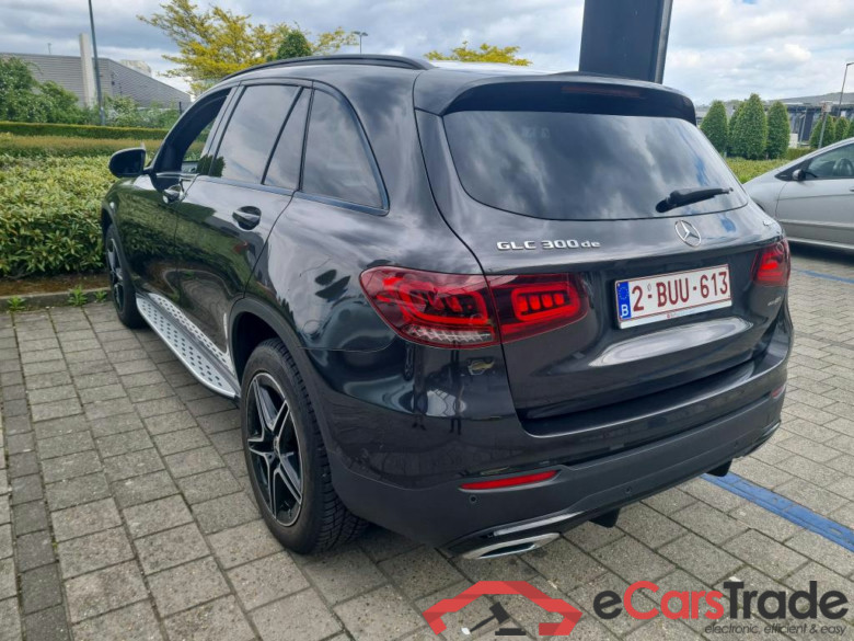MERCEDES-BENZ GLC 2.0 GLC 300 DE 4MATIC 4WD AUTO #3