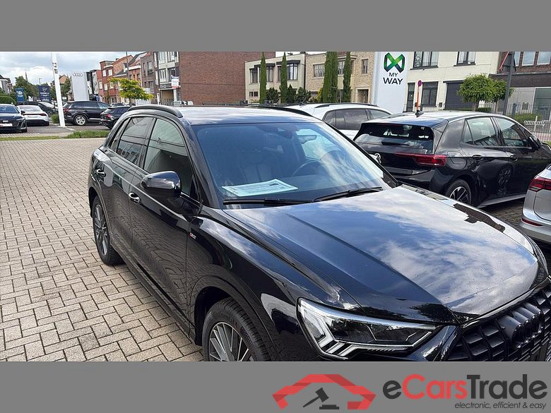 AUDI Q3 PHEV 45 TFSIe S line S tronic (180 kW) #2