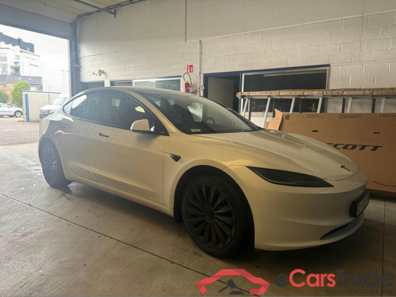 TESLA Model 3 62.5 kWh RWD #2