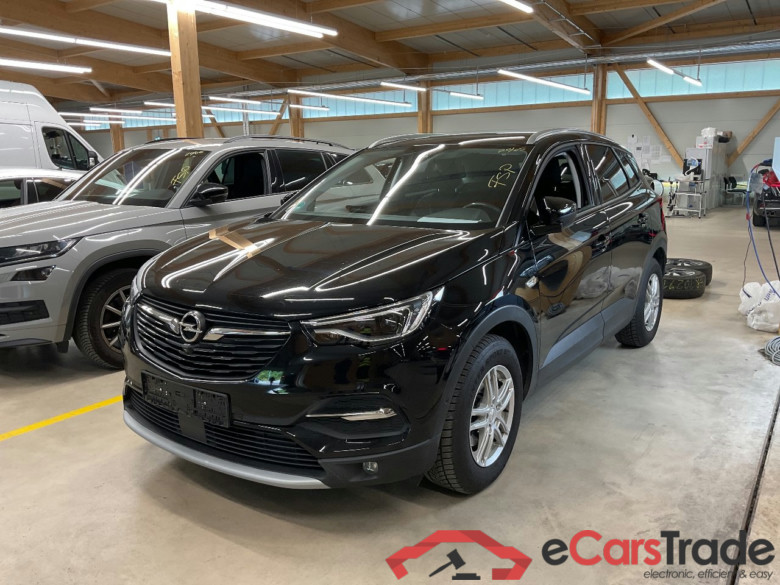 Grandland X Elegance 1.5 96KW MT6 E6d #1