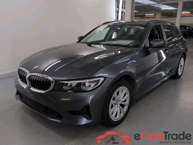 BMW 3 TOURING - 2019 330eA PHEV