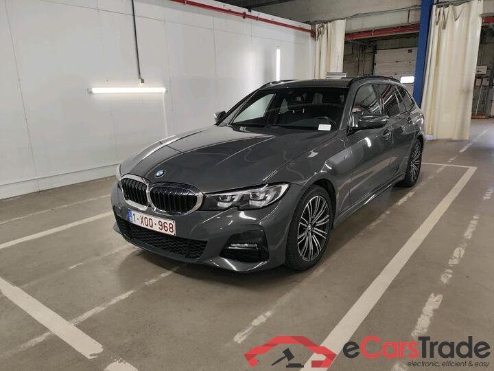 BMW 3 Reeks Touring 3 Reeks Touring 320dA (140 kW) 140kW/190pk  5D/P Auto-8