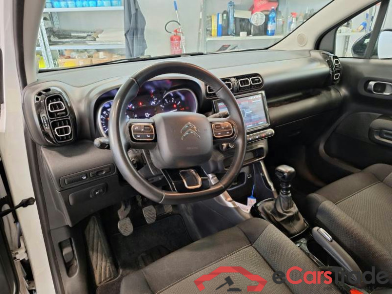CITROEN C3 AIRCROSS / 2021 / 5P / SUV BLUEHDI 110 SeS SHINE #3