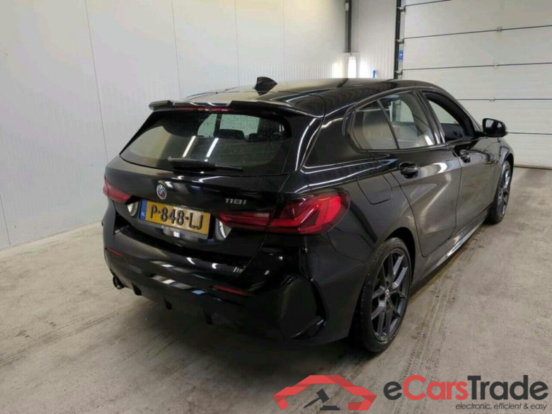BMW 1-serie 118i Bns Edition #2