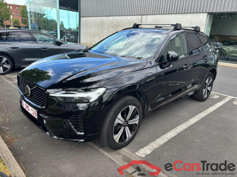 VOLVO XC60 2.0 T8 PHEV AWD Plus Dark (335kW) #1