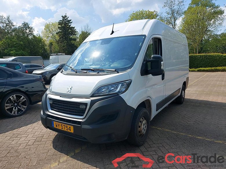 PEUGEOT - PEU BOXER B/F 2.2 BlueHDi 165PK 335 L2H2 Premium & Pack Safety & Rear Camera & Trailer Hook