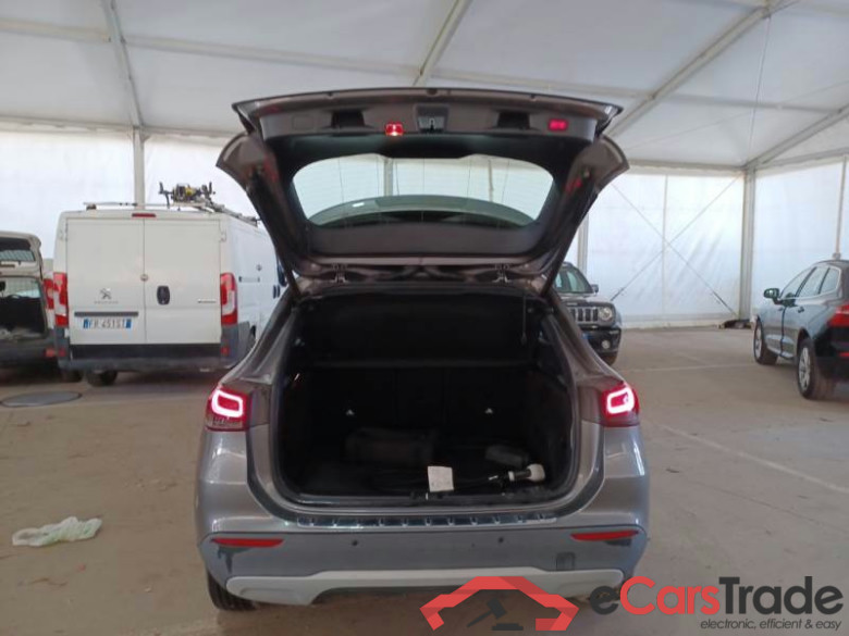 MERCEDES-BENZ GLA / 2020 / 5P / CROSSOVER GLA 250 AUTOMATIC EQ-POWER BUS EXTRA #4