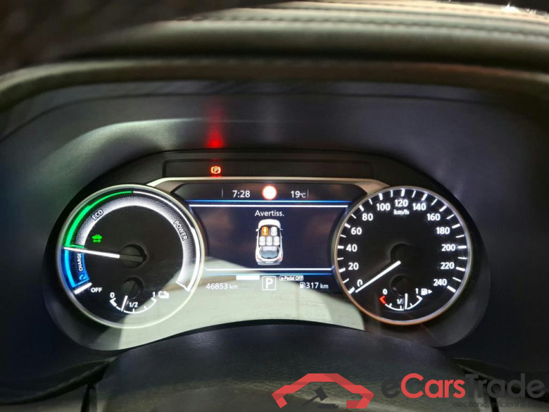 NISSAN Juke / 2019 / 5P / Crossover Hybrid 143 Premiere Edition #6
