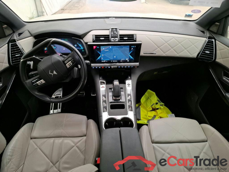 DS DS 7 Crossback / 2017 / 5P / SUV E-TENSE 225 Grand Chic #5