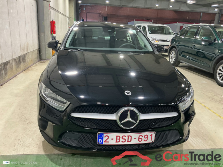 MERCEDES-BENZ A-CLASS 2.0 A 200 D DCT #2