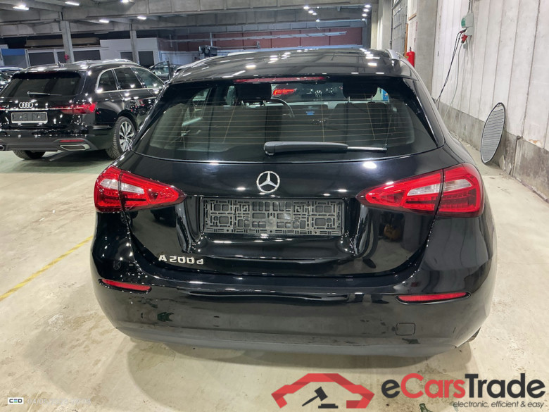 MERCEDES-BENZ A-CLASS 2.0 A 200 D DCT #5