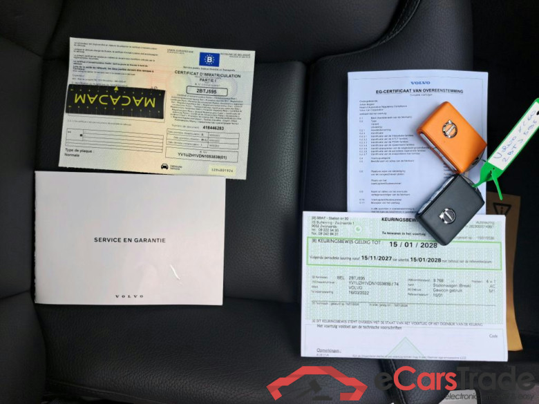 VOLVO - VOL XC60 T6 PHEV 350PK 4x4 Inscription Pack Business II With Moritz Leather & Harman Kardon Sound * HYBRID * #4