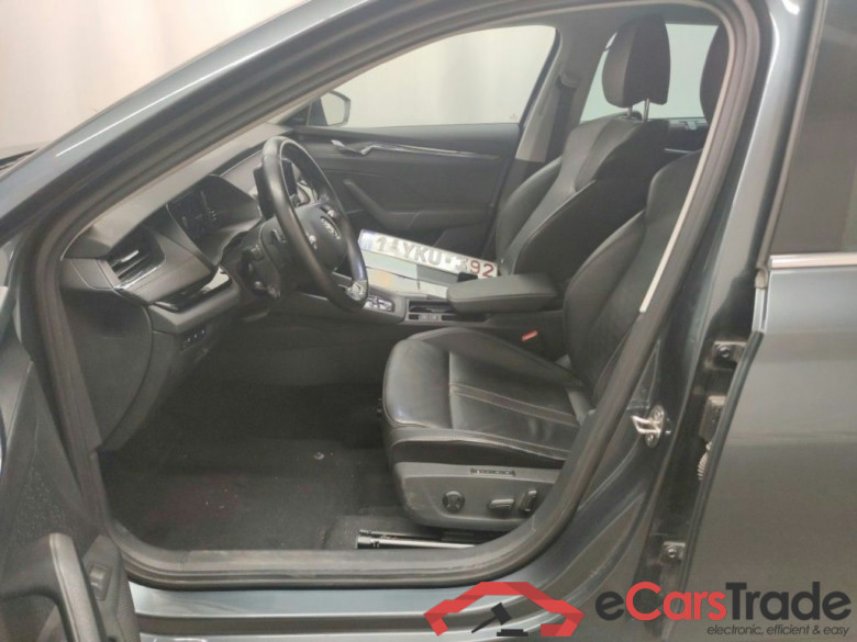 Skoda Octavia Combi 2.0 CRTDI 110kW DSG7 Style 5d #3