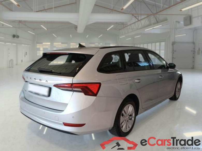 SKODA OCTAVIA WAGON / 2020 / 5P / STATION WAGON 2.0 TDI EVO 85KW EXECUTIVE DSG #2