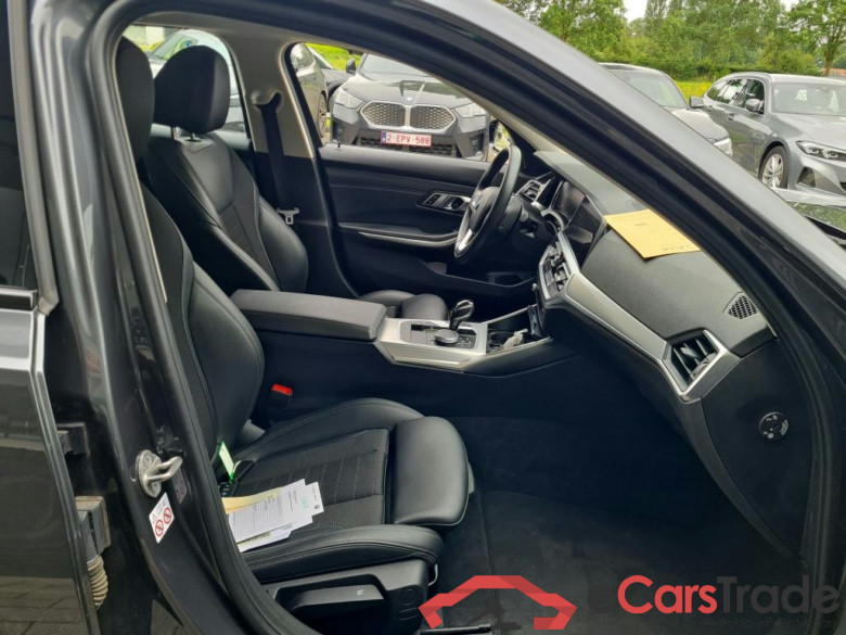 BMW - BMW 3 TOURING 318iA 156PK Sport Pack Business Plus With Nav CockPit Pro & Parking Assistant Pack & Electric Trailer Hook  * PETROL * #3