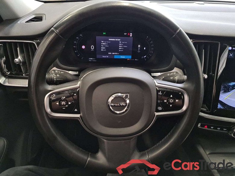 VOLVO V60 2.0 B3 MILD HYBRID BENZINE MOM #6