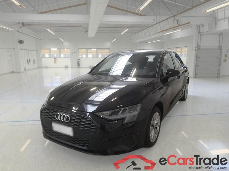 AUDI A3 / 2020 / 5P / BERLINA 40 TFSI E S TRONIC BUSINESS S.BACK