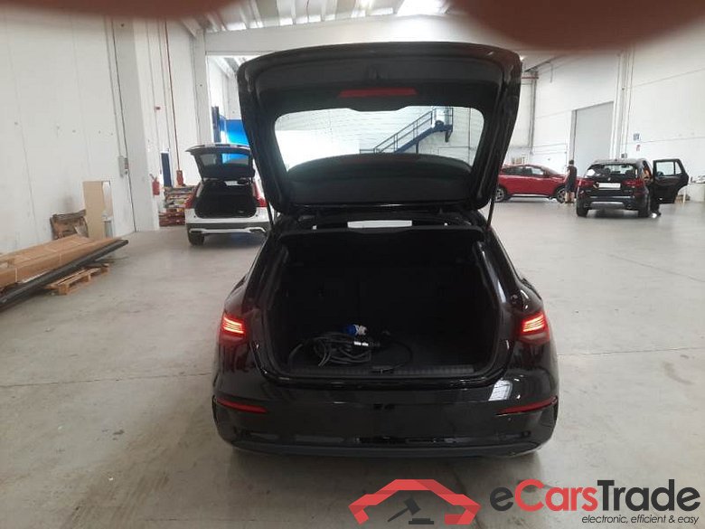 AUDI A3 / 2020 / 5P / BERLINA 40 TFSI E S TRONIC BUSINESS S.BACK #5
