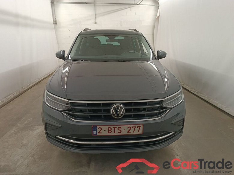 Volkswagen Tiguan 1.4 eHybrid DSG Life 5d #5