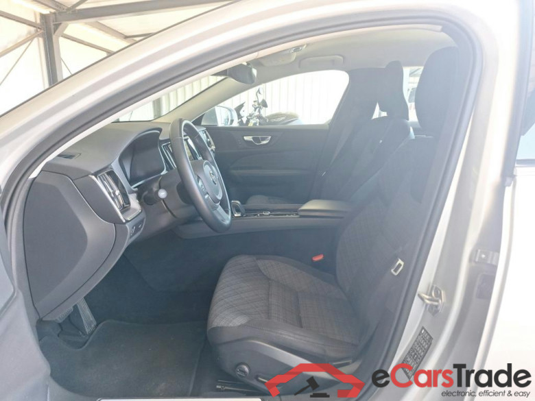 VOLVO V60 2.0 B3 GEARTRONIC MOMENTUM PRO #5