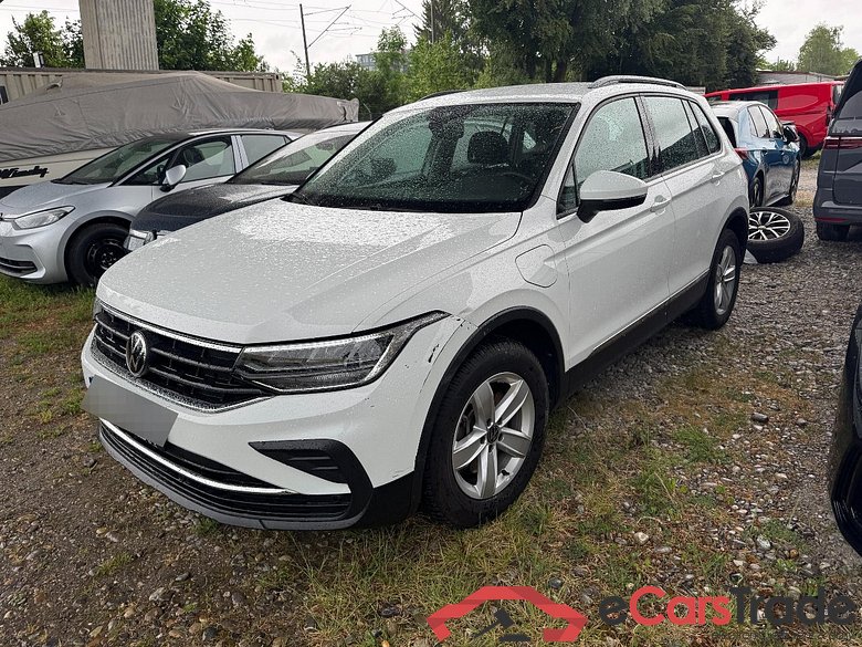 Tiguan Life eHybrid 1.4 TSI 180KW AT6 E6d