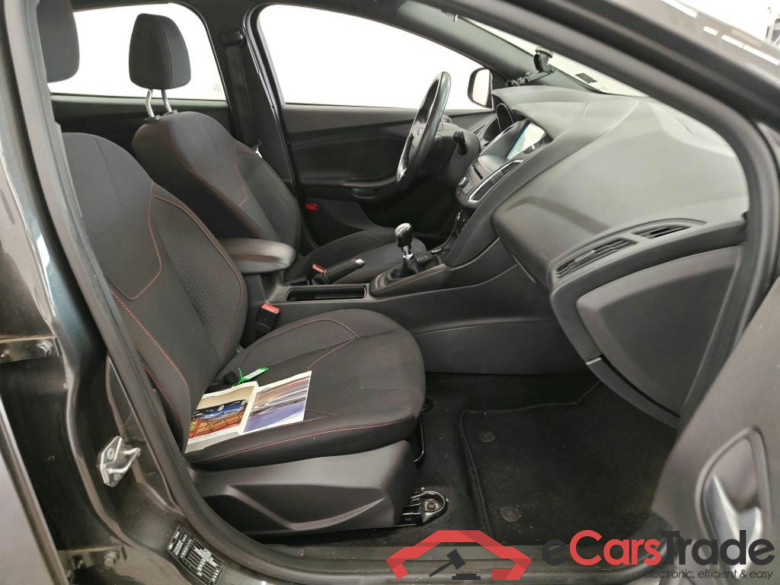 Ford Focus 1.0 EcoBoost 125pk ST-Line Business 5d 5d #3