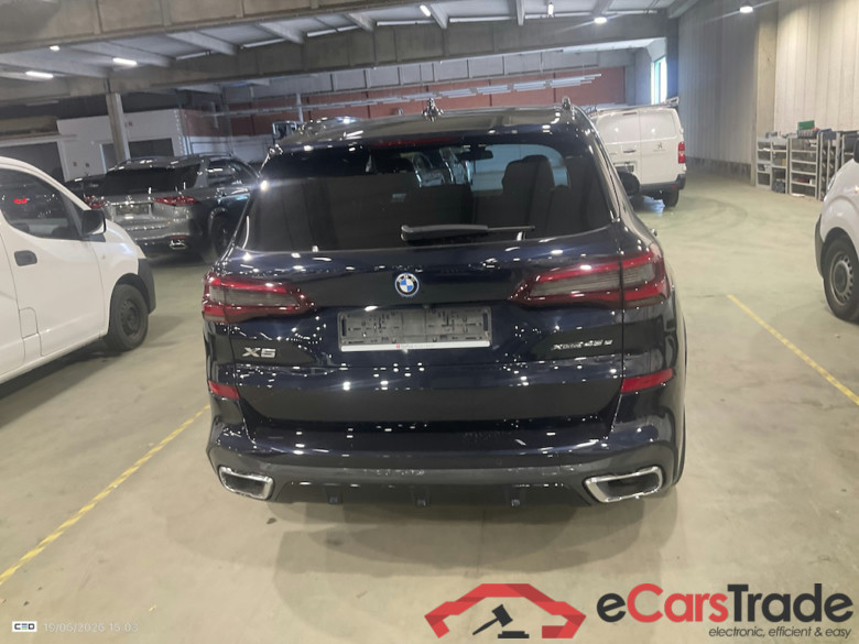 BMW X5 3.0 XDRIVE45E 155KW 4WD AUTO #5