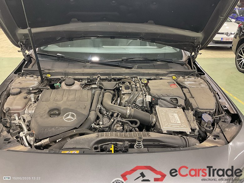 MERCEDES-BENZ CLA 1.3 CLA 250 E BUSINESS SOLUTION DCT #6