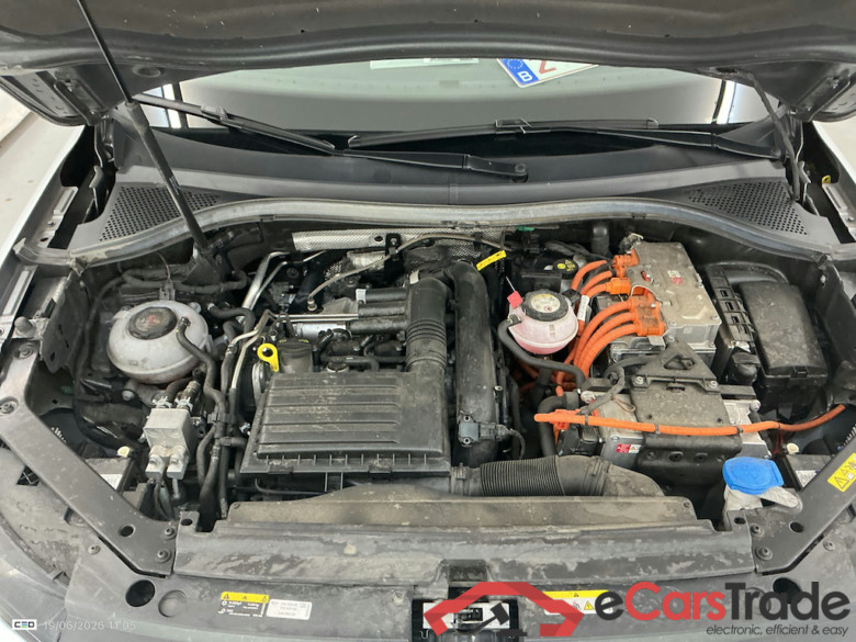 VOLKSWAGEN TIGUAN 1.4 EHYBRID PLATINUM DSG #6