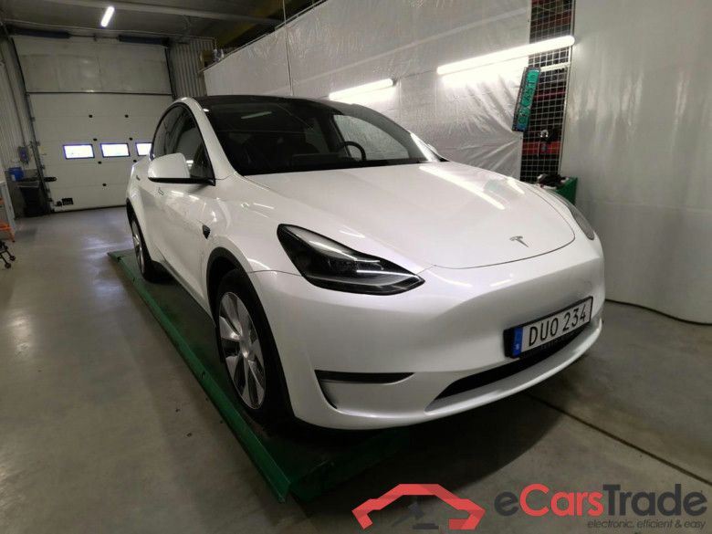 Model Y Long-Range AWD #1