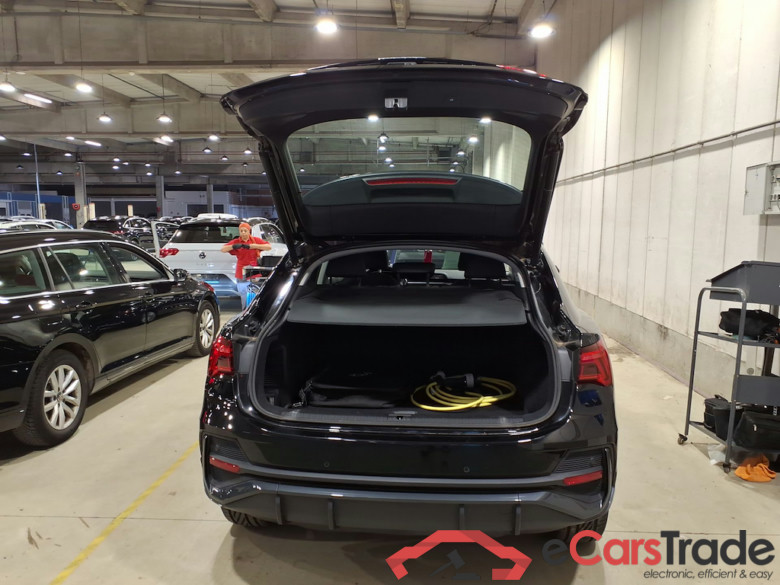AUDI Q3 Sportback 1.4 45 TFSI E S TRONIC #3