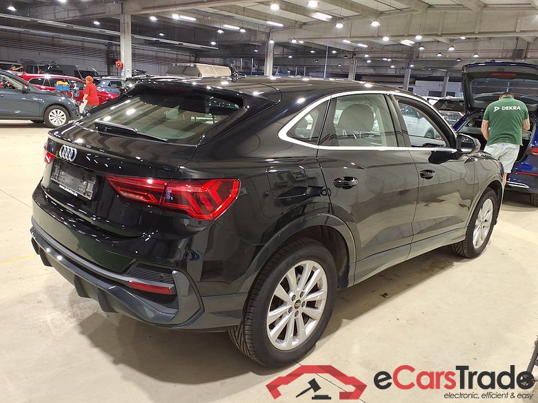 AUDI Q3 Sportback 1.4 45 TFSI E S TRONIC #4