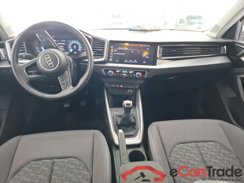 AUDI A1 Sportback / 2018 / 5P / Berline 1.0 TFSI 110 Advanced 2(SL) #5