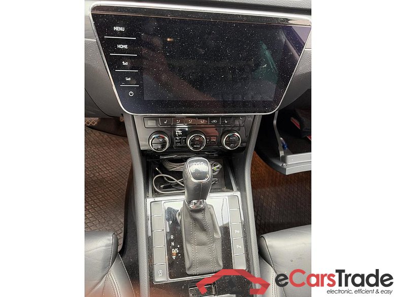 SKODA Superb Combi Superb Wagon Style 1,6 TDI 88 kW 7-speed automat. #6