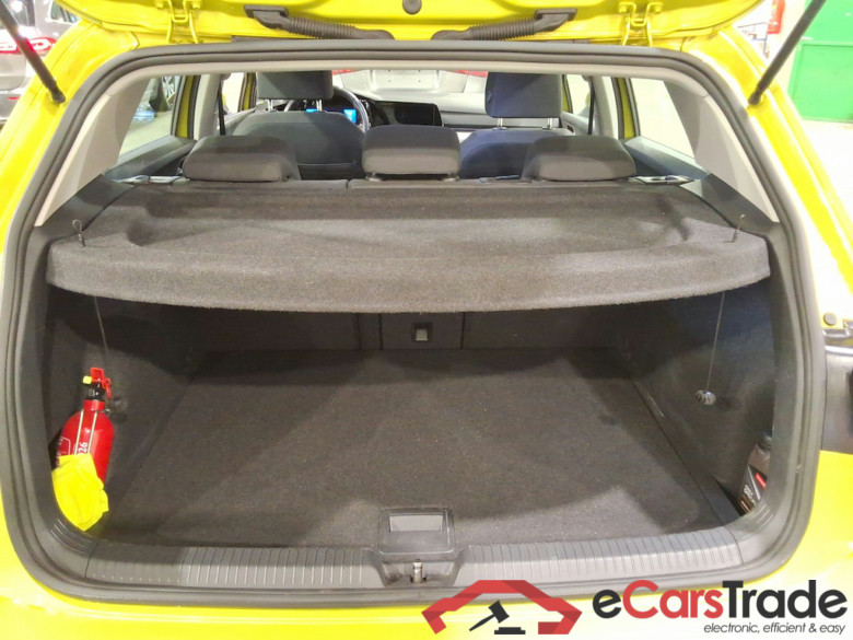 VOLKSWAGEN Golf 1.5 TSI 96KW LIFE #3