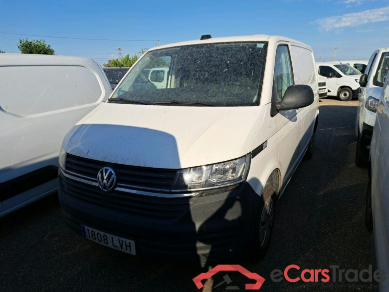 VOLKSWAGEN Transporter / 2020 / 4P / furgón Furgón Corto TN 2.0 TDI 110kW DSG #1